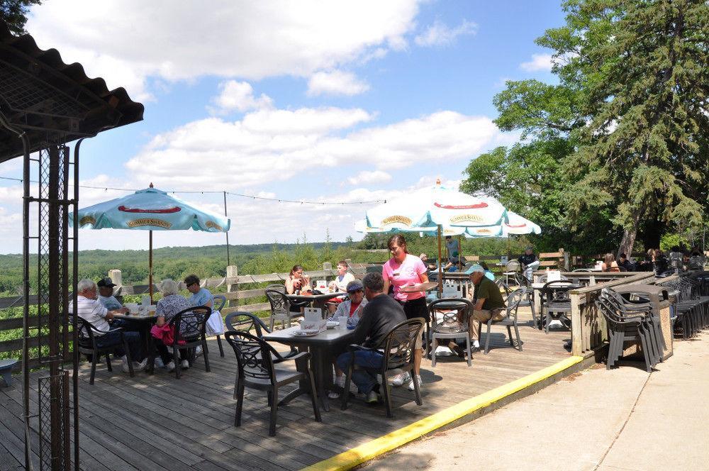 Starved Rock Lodge & Conference Center Utica Exterior foto